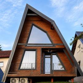 Bungalov Aurora, khách sạn ở Pale