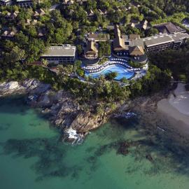 Pullman Phuket Arcadia Naithon Beach – hotel w mieście Nai Thon Beach
