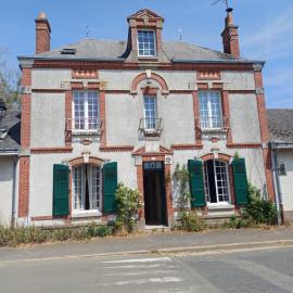 Maison aux volets verts, hotel in Le Poislay