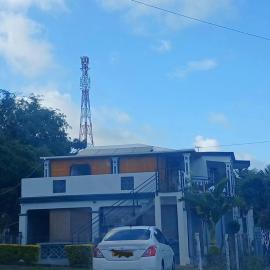 Entre Vallee Eco lodge, hotel en Port Mathurin