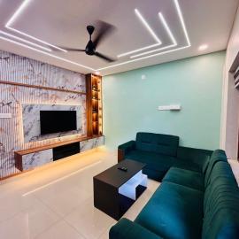 VAR Lagoon Haus AC 3BHK 4 Min Walk to Beach