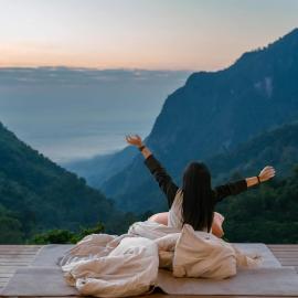 ปลายฟ้า ผาฮี้, Hotel in Ban Ko Doi Tung