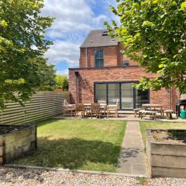 Family House in the Heart of Gloucester, hotel em Gloucester