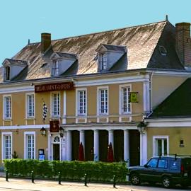 Relais Saint Louis, Logis, hôtel à Bellême