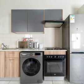 Alimama Spaces: The Manson's Green Creek Studio