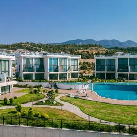 Siesta Beachfront apartments, hotel sa Kyrenia