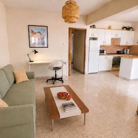 Apartment Kamilla- Kaparis, hotel di Paralimni