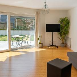 Hiloa Apartments - Stylish with terrace & garden