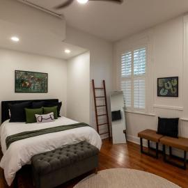 Centrally Located 1-Bed, 1Bath Downtown Studio Apt