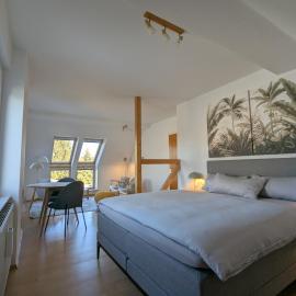 Helle Dachgeschosswohnung mit Aussicht