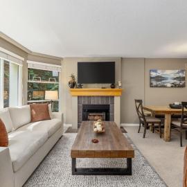 Woodrun Lodge 514 | Ski-In Ski-Out Condo w/ Pool, Hot Tub, Free Parking, Wifi & Laundry