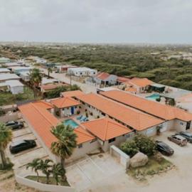 Aruba Hideaway wPool King Bed, hotel a Paraguaná
