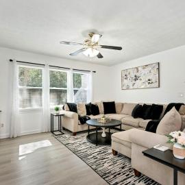 Charming Modern Guest House Near Lake Lanier, hotel a Buford