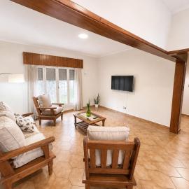 Casa Roble Pacheco, hotel di General Pacheco