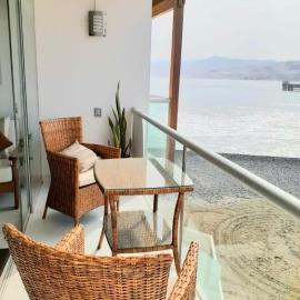 Dolphin Apt Cerro Azul with access & ocean view, hotel di Cerro Azul