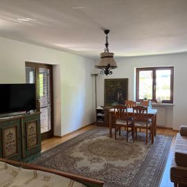 Rustic apartment in spa area of Bad Endorf, hotelli kohteessa Bad Endorf