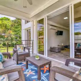 9 Herradura Condominium, Near Jacó and Los Sueños، فندق في La Mona