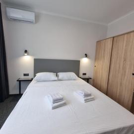 ApartHotelButiuqPiața