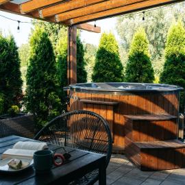 Derylovka - domki, jacuzzi, sauna, hotel sa Zamość