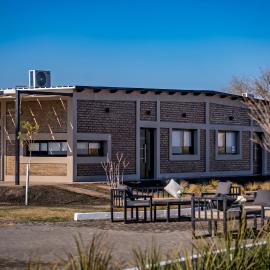 tierras negras cabañas para 6 personas, hotel sa Pocito