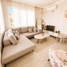 Luxury 2 plus 1 apartment with a unique view in the center of Ayvalık