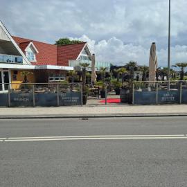 One Island House