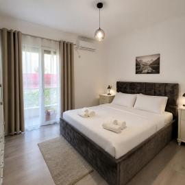 Zoo Garden Residence Apartment
