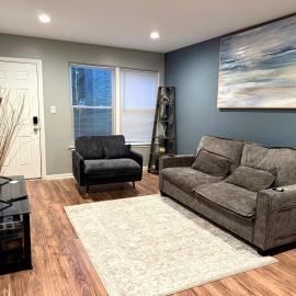 Chicago 1BR Free Parking, Near Transit And Dining, hotel u gradu Čikago