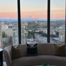 7th Ave Downtown Luxury Apt with Spectacular Rooftop View