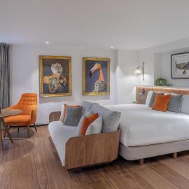 लंदन में, होटल Meliá White House
