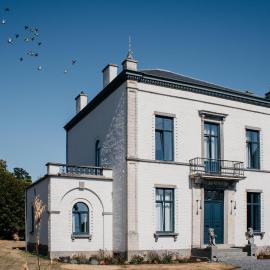 Statig herenhuis met grote tuin en jacuzzi, hotell sihtkohas Geetbets