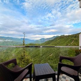 Hotel Pine Rock & Cafe Mussoorie A Luxury Property With Balcony & Mountain View Rooms