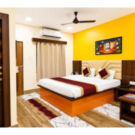 Hotel Coral - S View Luxury Comfort Stay with Swimming Pool, Modern AC Rooms, WiFi, Parking & Family-Friendly Facilities