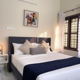 VAR Fun Haus2 AC 2BHK 8 Min Walk Beach Foosball
