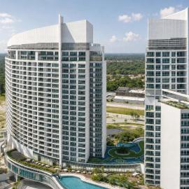 UHF HOTELS and RESORTS PINETREE، فندق في Iskandar Puteri