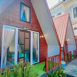 Mini Cabin Cemara, hotel i Dieng