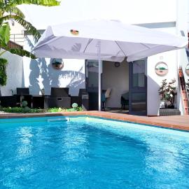 Villa Garajau House