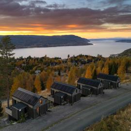 Fugleredet 1 · Vinner-hytten · Mjøsa-utsikt · 30 min OSL, hotel i Eina
