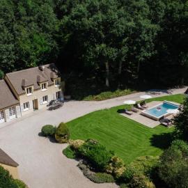 Domaine de Thironne Lac & Nature, ξενοδοχείο σε Montigny-le-Chartif