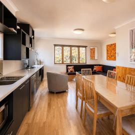 Cape Cod Chalet, alpine-getaways, hotelli kohteessa Dinner Plain