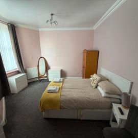 Adelaide by the Sea, Hotel in Saltcoats