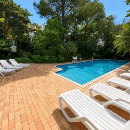 Auberge de Courtrai, hotel em Paarl