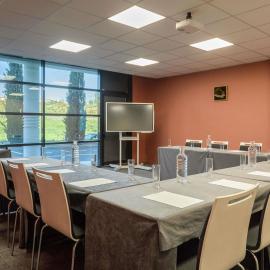 Mercure Aix-en-Provence La Duranne Gare TGV