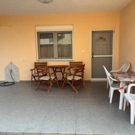 Accommodation Lydia โรงแรมในLeptokaria