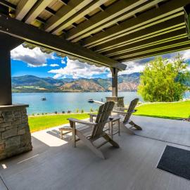 Lakefront Condo B1 Pool in Wapato Point Chelan
