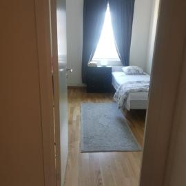 Room with private entrance and toilet close to subway