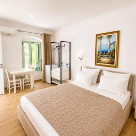 Authentic Stay Old Town Himara
