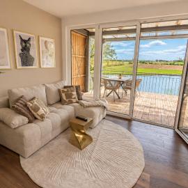 Traumzeit Apartments、ディンケルスビュールのホテル