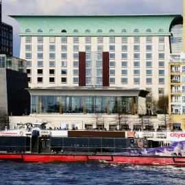Vignette Collection Canary Riverside Plaza London