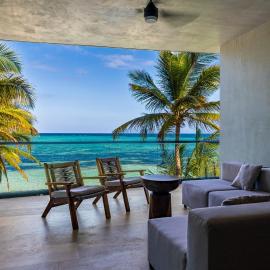 Luxury Beachfront 3BR Appartment, Hotel in Tulum